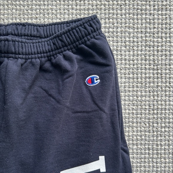 Villanova Sweatpants - Picture 5 of 5